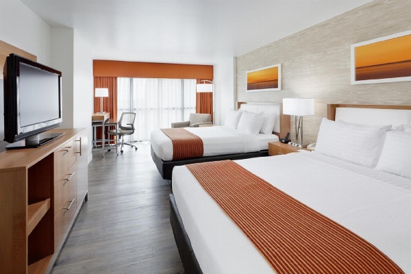 Holiday Inn San Antonio-Riverwalk Main image